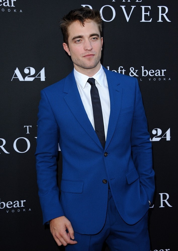 5-dgrie.com-Robert-Pattinson-001