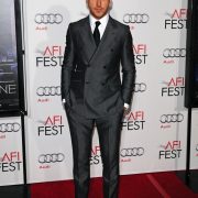 Ryan Gosling Suits: สูทเท่ห์ๆ แบบดาราดัง