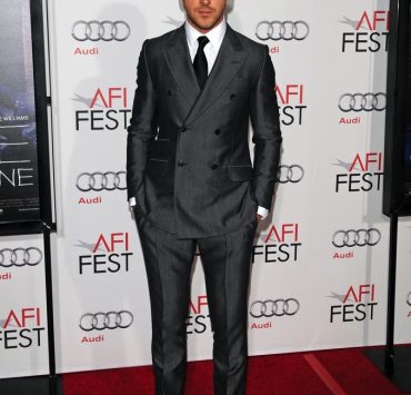 Ryan Gosling Suits: สูทเท่ห์ๆ แบบดาราดัง