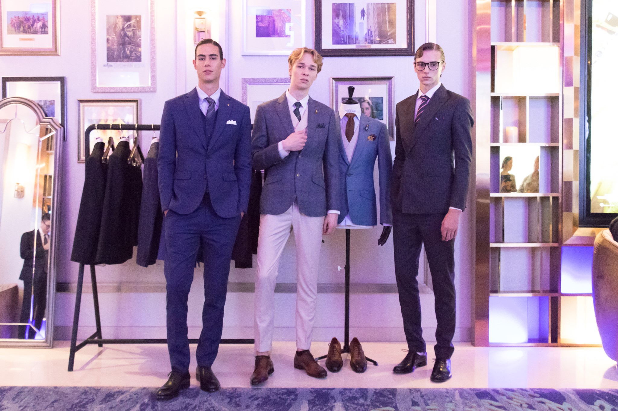 kingsman the golden circle exclusive display by dgrie dgrie 1