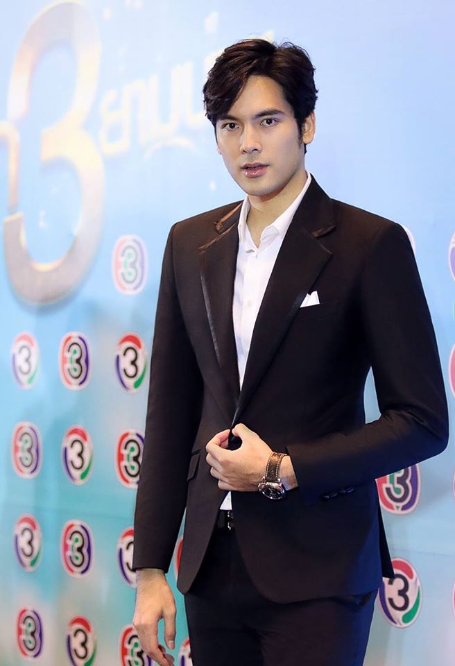 dgrie look of the week k bomb tanin dgrie