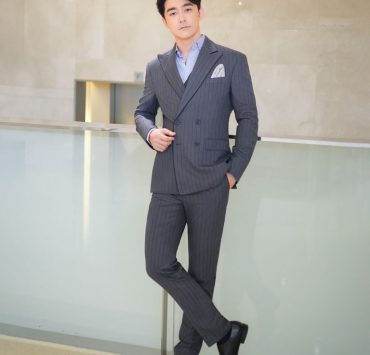 dgrie dark grey pinstripe double breasted smart suit dgrie 2