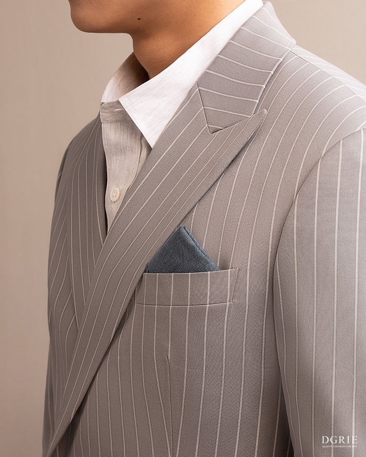DGRIE LIGHT GRAY PINSTRIPE DOUBLE BREASTED PEAK LAPEL MEN'S SUITS 21 dgrie light gray pinstripe double breasted peak lapel mens suits dgrie