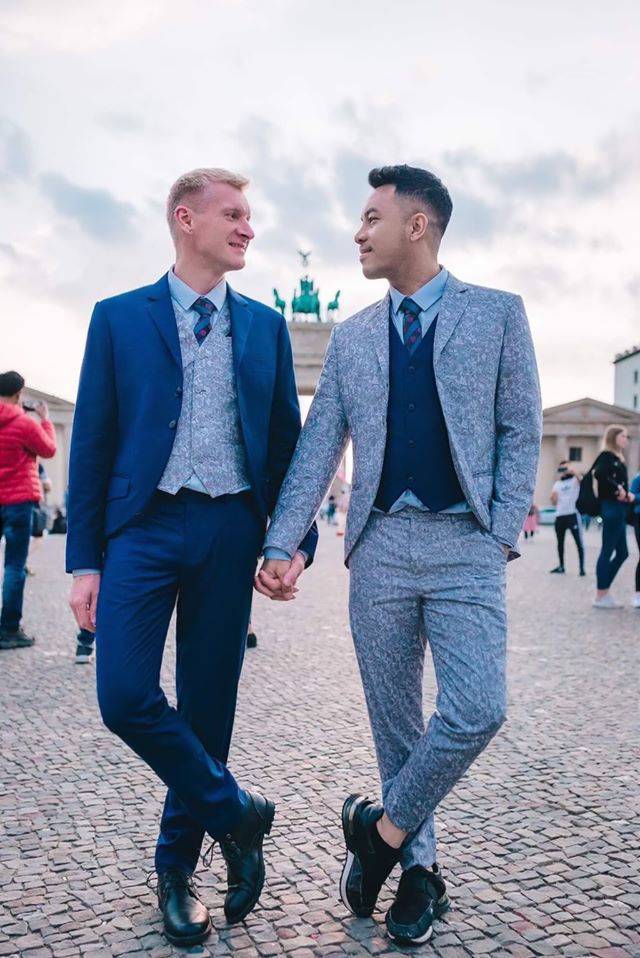 DGRIE 3 PIECES SLIM FIT VINTAGE SUITS MEN – THANATAN | CUSTOM & TAILORED 1 dgrie man thank you customers dgrie