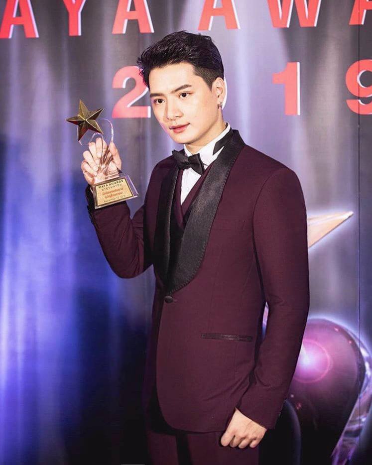 dgrie mens fashion maya award 2019 gmm tv artist tuxedos styles dgrie 3