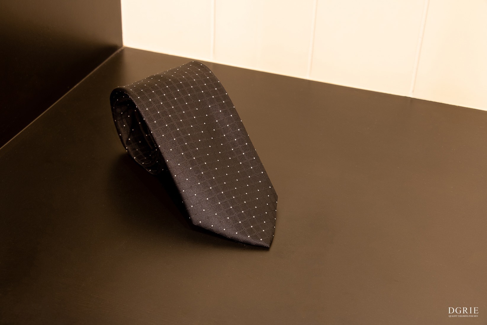 dgrie sathorn naradhiwas 15 luxury suit store dgrie 29