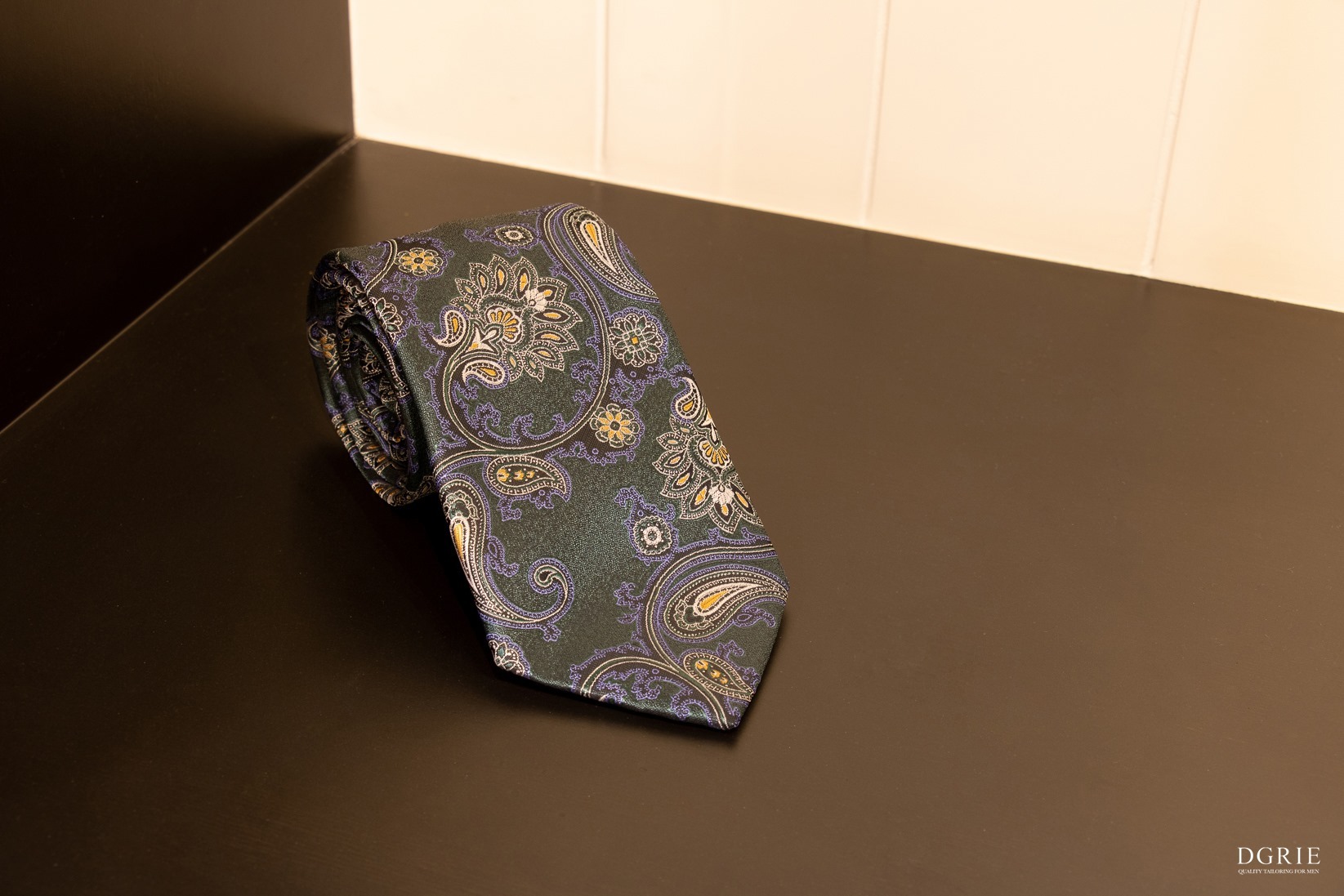 dgrie sathorn naradhiwas 15 luxury suit store dgrie 5