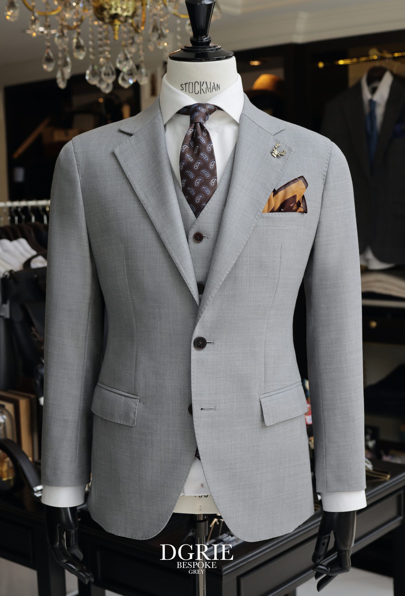 how a suit should fit waist dgrie 1