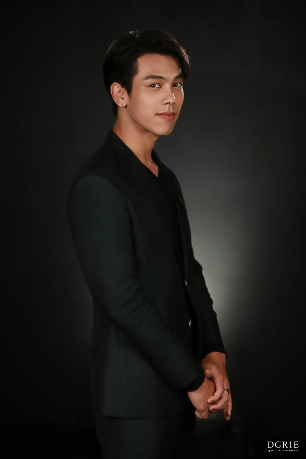 treporapat dgrie dark green formal suit dgrie