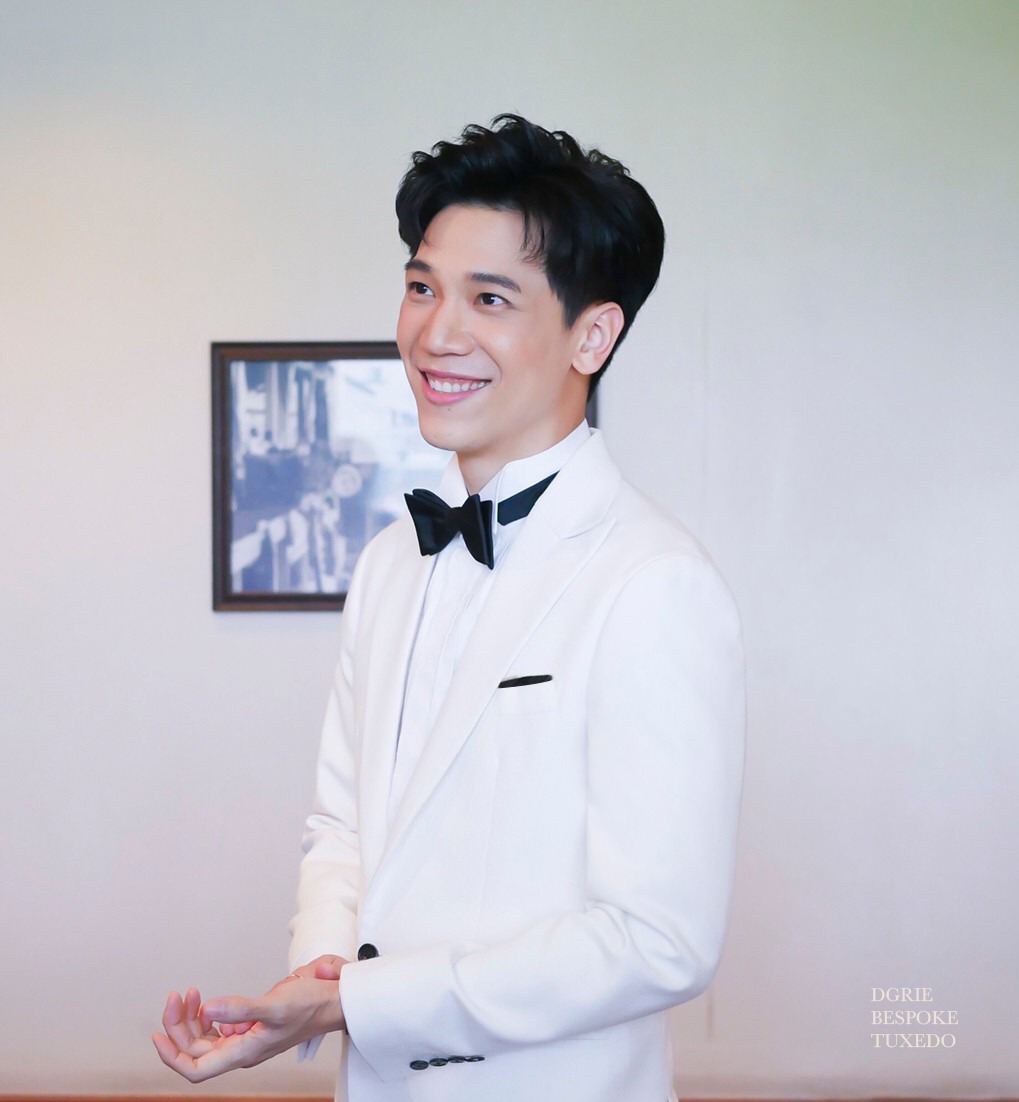 white tuxedo arm kornkan dgrie 3