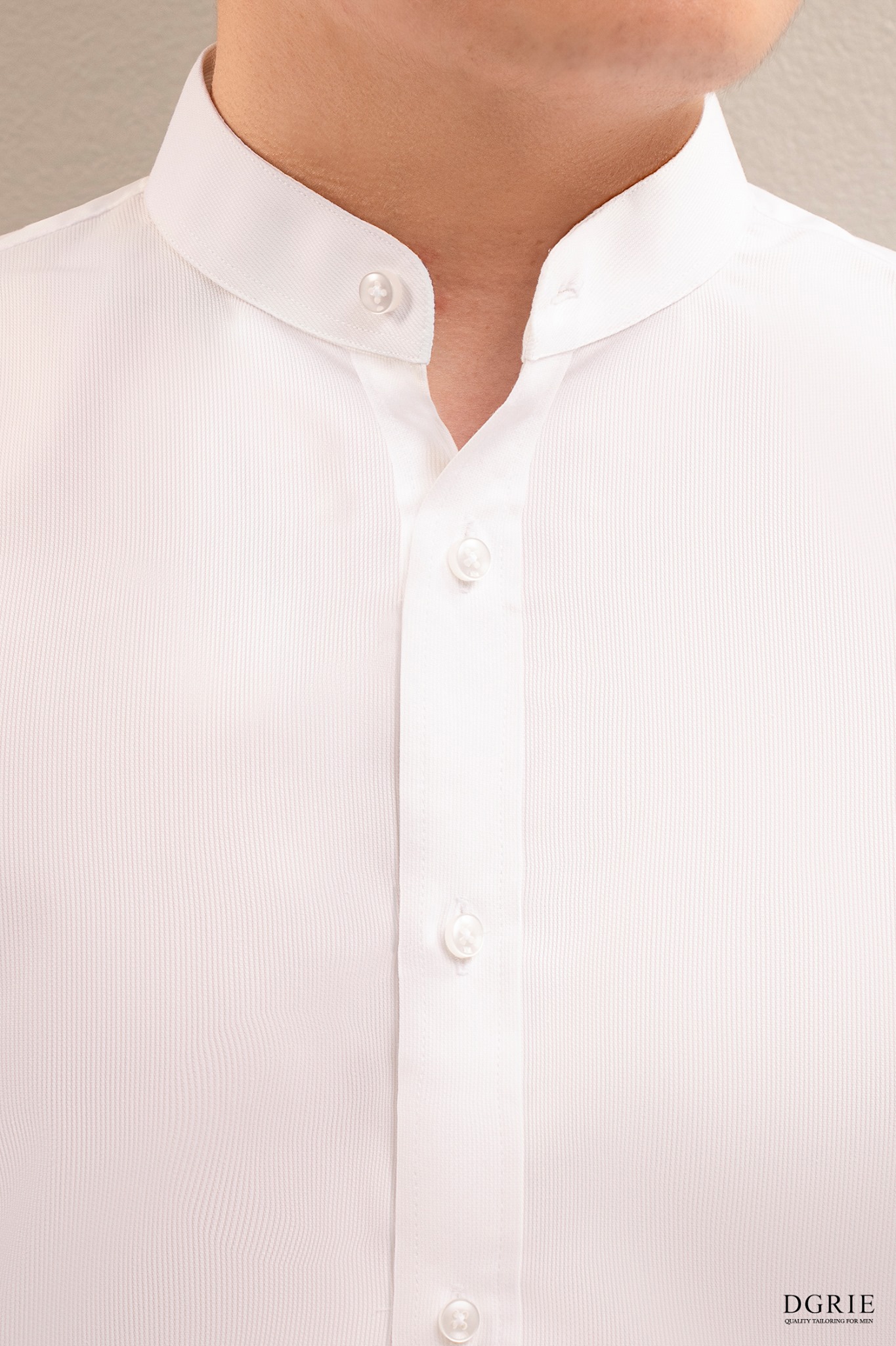 white shirt banded collar dgrie 4