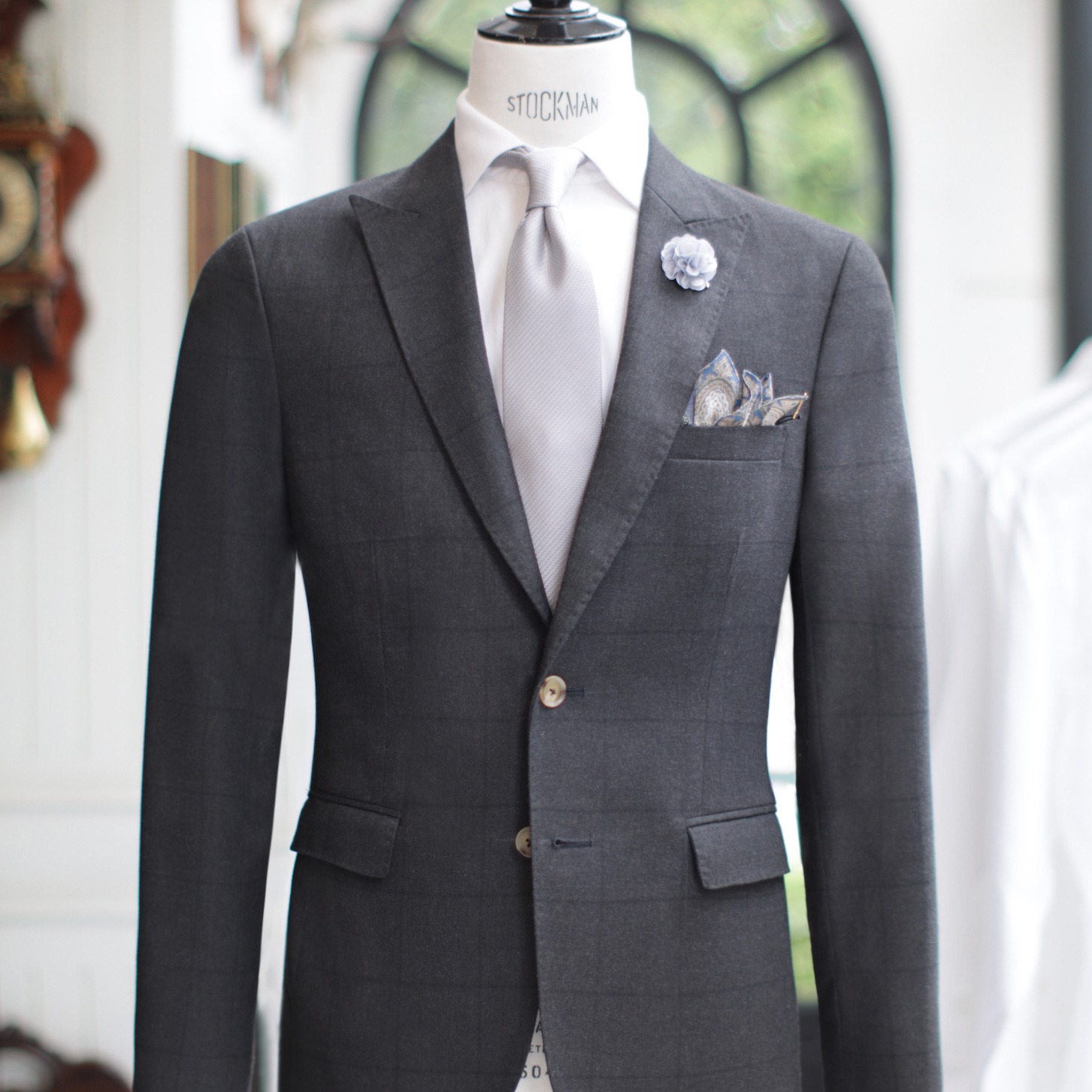DGRIE WINDOW GREY SUMMER FLANNEL: ตัดสูทผ้าวูล คลาสสิค สีเทา 1 dgrie window grey summer flannel dgrie 5