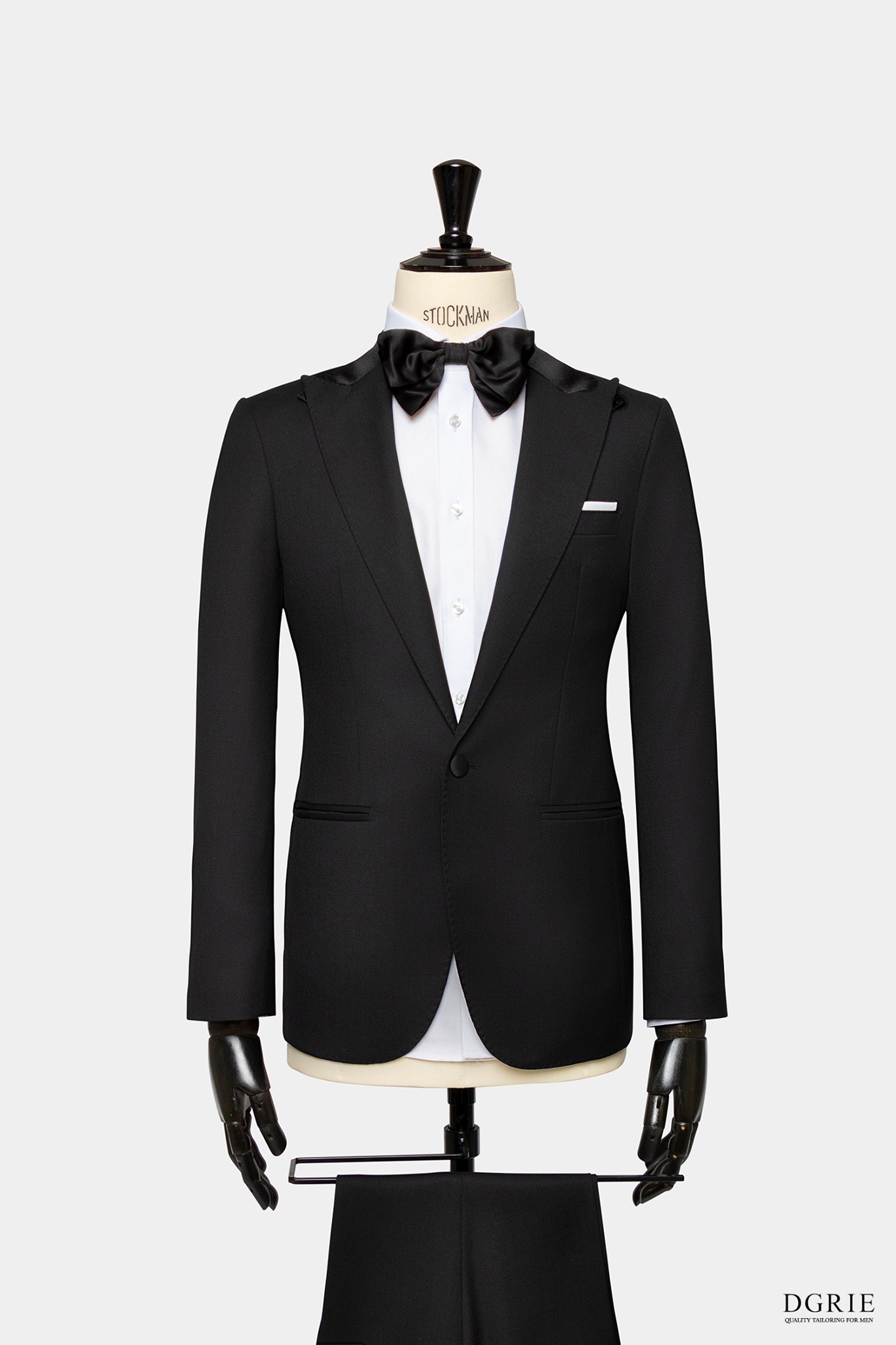 be outstanding with nuovo tuxedo dgrie 7