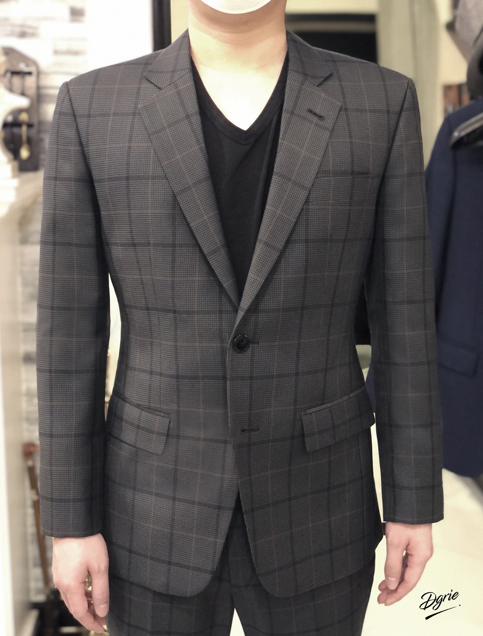 dgrie window grey suit dgrie 2