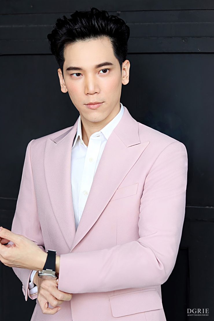 กรกันต์ สุทธิโกเศศ: Pastel pink crepe suit 1 pastel pink crepe suit dgrie