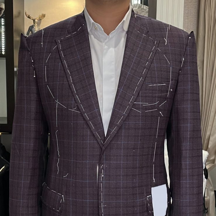 FITTING Red Wine Prince of Wales Jacket: ร้านตัดสูท ตัดสูทผ้าอิตาลี 24 fitting red wine prince of wales jacket dgrie 4