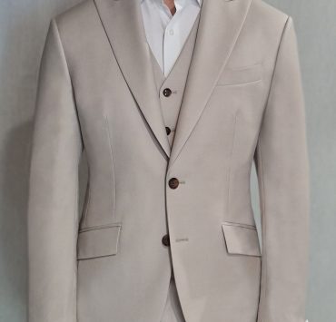 dgrie beige 3 piece peak suits dgrie