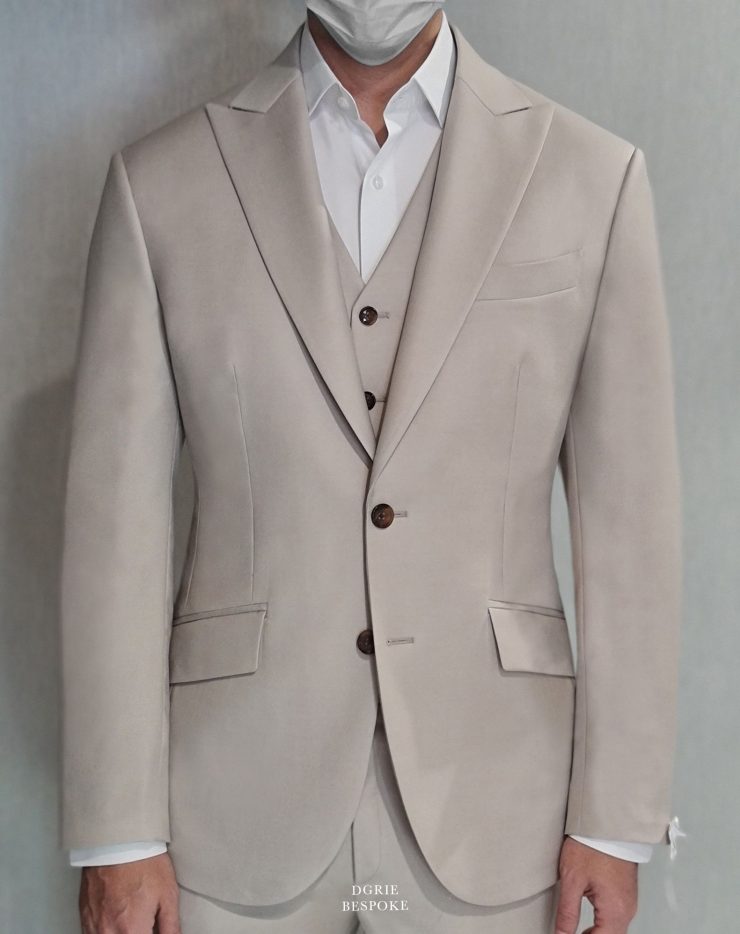 DGRIE Beige 3 piece peak suits ตัดสูทแต่งงาน โทนสียอดนิยม 21 dgrie beige 3 piece peak suits dgrie