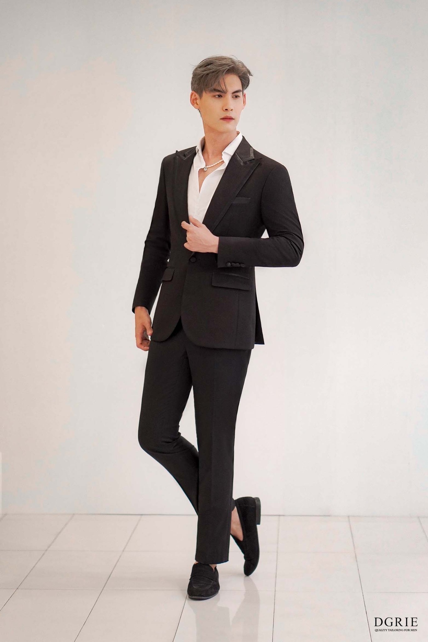 dgrie spotlight superblack wool 1 button peak lapel suit dgrie 1