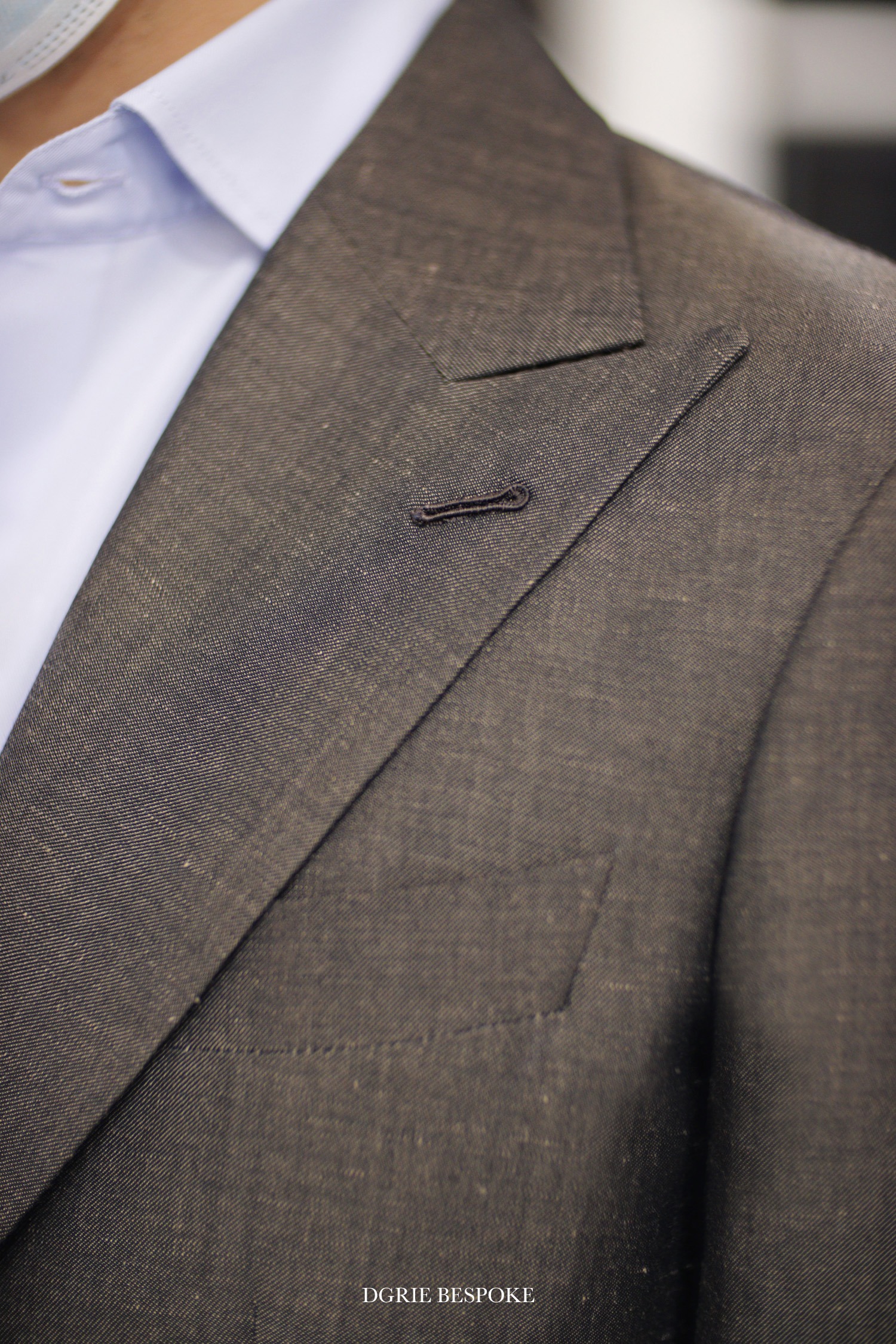 italy d brown linen suit dgrie 1