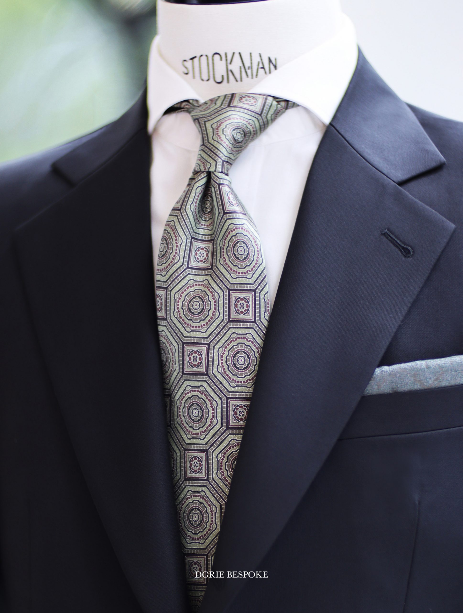 classic black suit dgrie 2