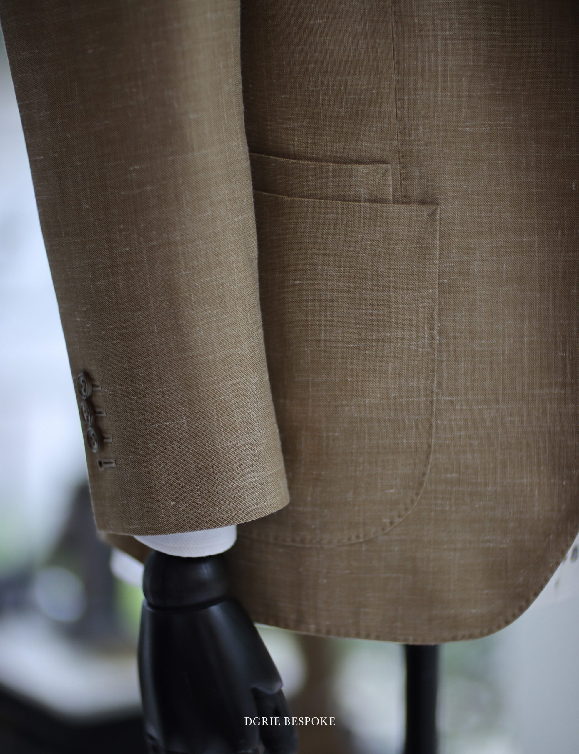 gold wool linen silk suit dgrie 2