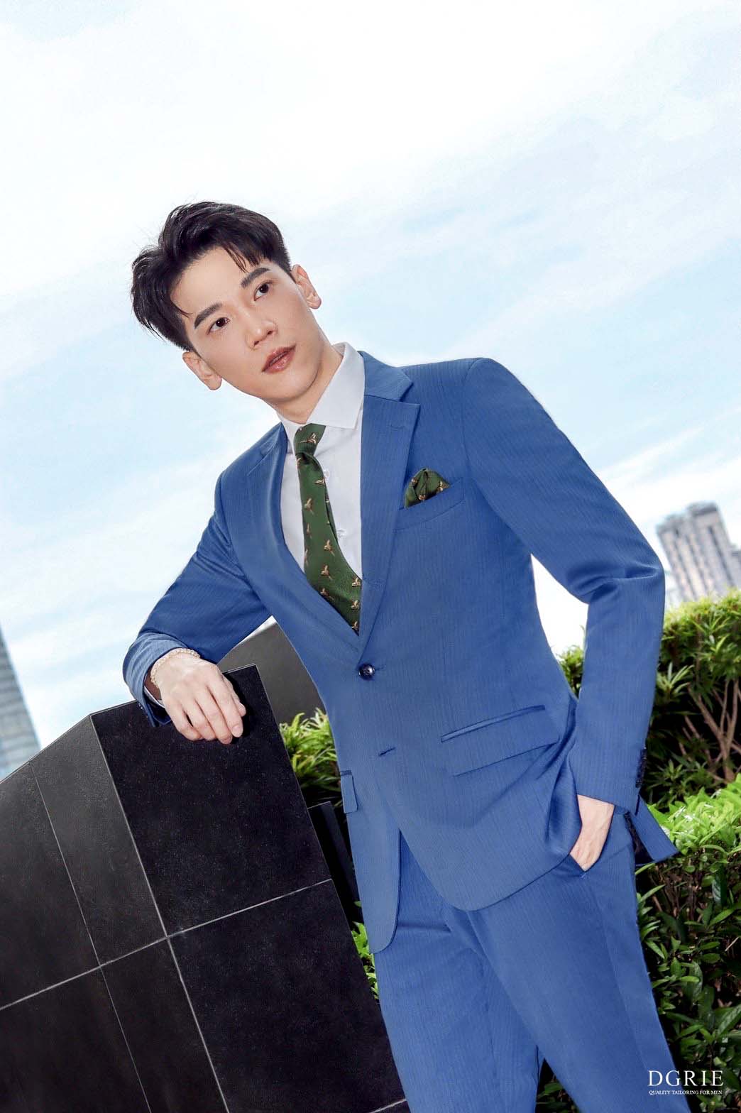 dgrie spotlight blue sui dgrie 4 dgrie spotlight blue sui dgrie 4