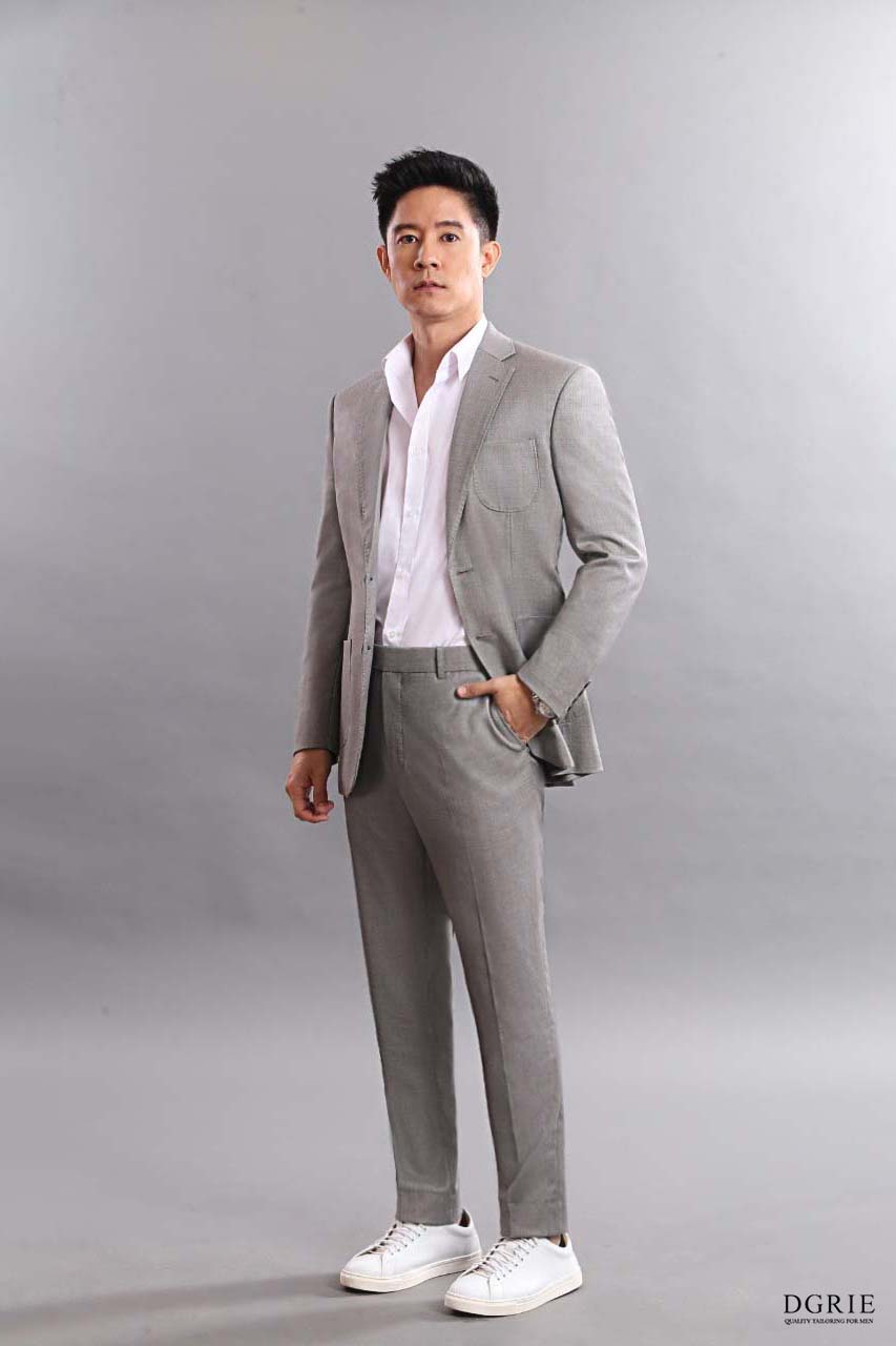 akarat nimitchai light gray stretch suit dgrie