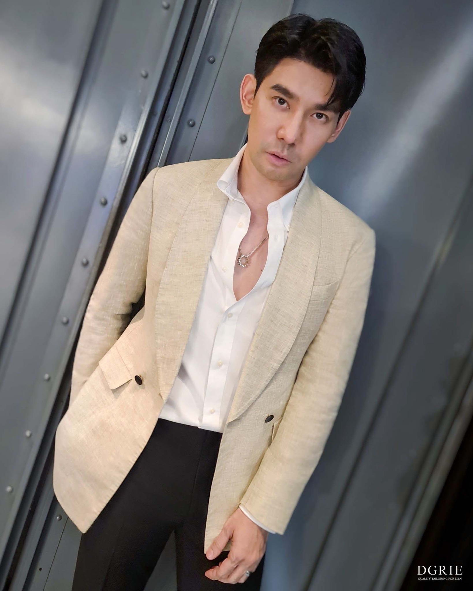 dgrie spotlight beige linen chambray dgrie 3 dgrie spotlight beige linen chambray dgrie 3