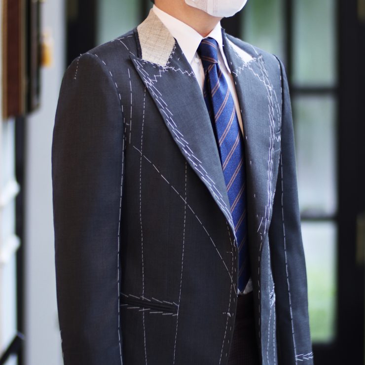 ตัดสูทหางม้าสีเทา ปกแหลมคลาสสิค Grey Classic Peak Lapel Full Canvas Suits 25 grey classic peak lapel full canvas suits dgrie 6