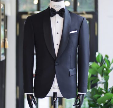 ตัดสูททักซิโด้ สีดำ กรอสเกรน : Black Grosgrain Tuxedo 14 IMG 2886 copy