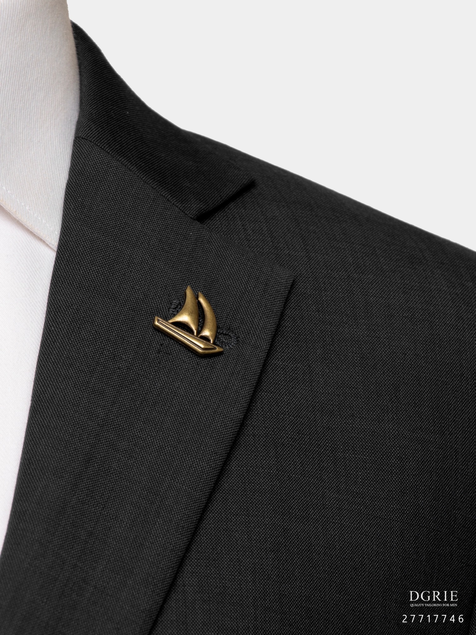 dgrie vintage golden barque brooch dgrie 1