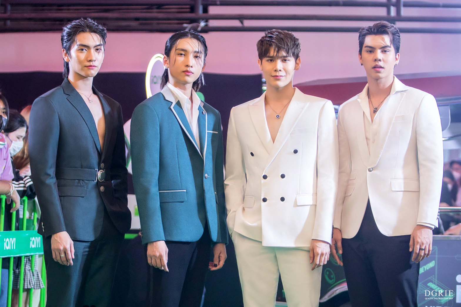 DGRIE Spotlight: White Double Breasted Suit | Ivory Dinner Jacket