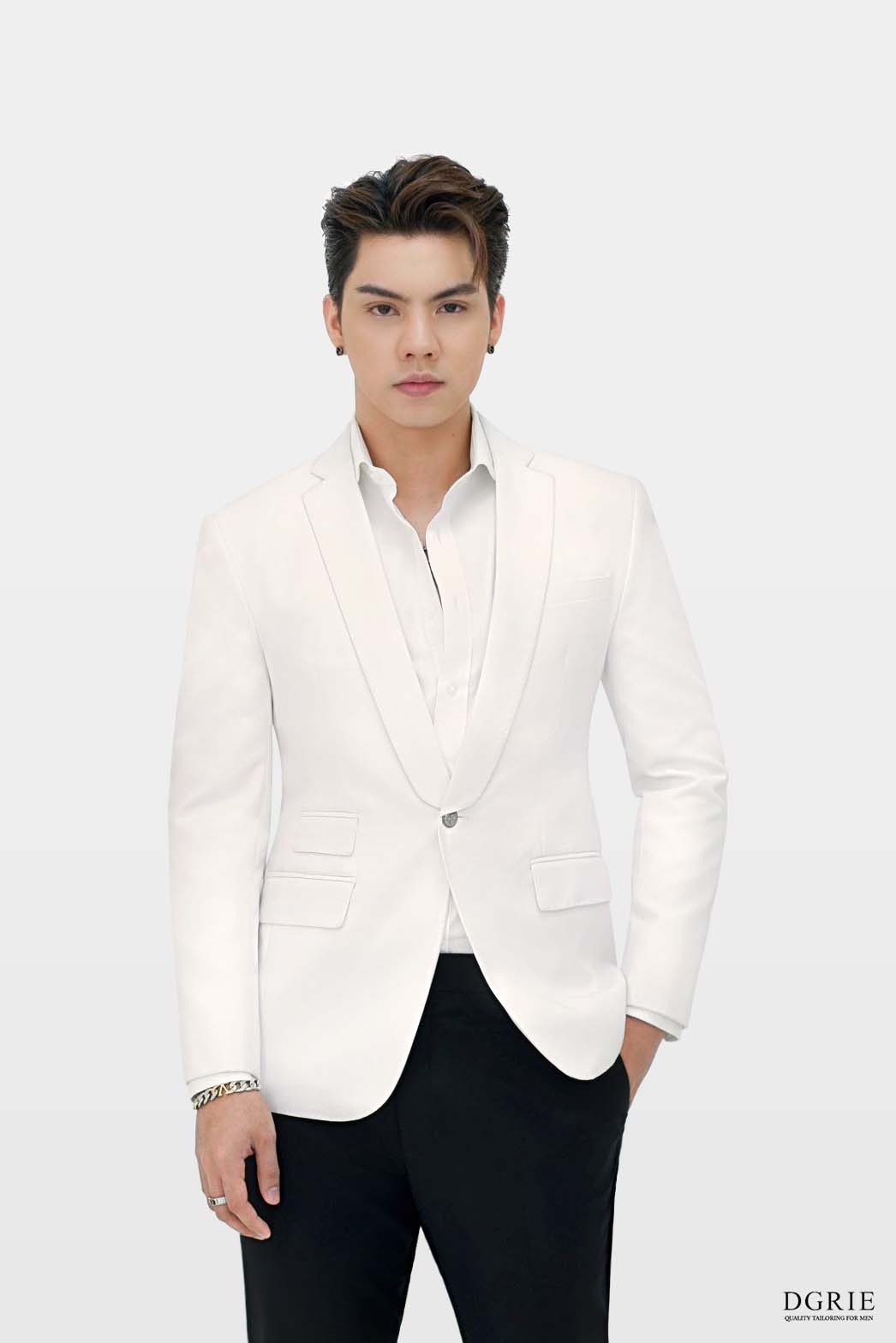DGRIE Spotlight: White Double Breasted Suit | Ivory Dinner Jacket