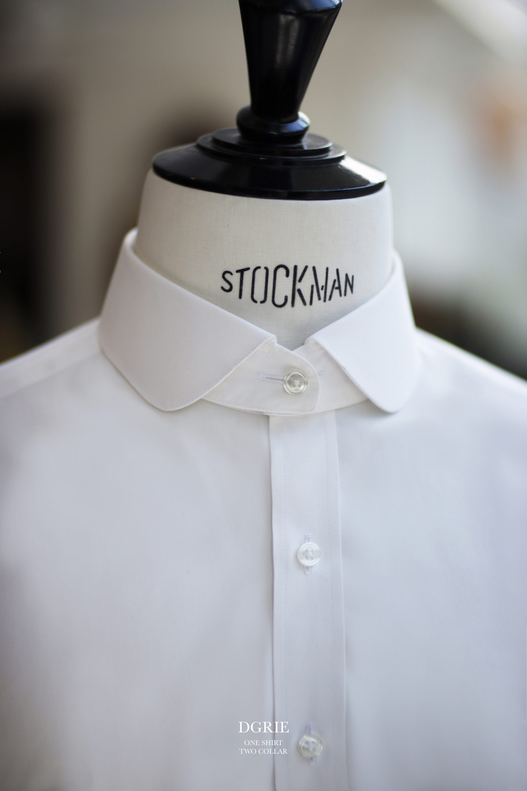 ตัดเชิ้ตสีขาว ปกสองสไตล์ DGRIE 2 in 1 Collar Shirts