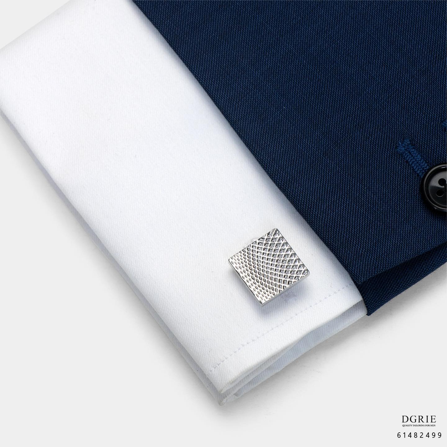 คัฟลิงค์ สีเงิน Silver Graphic Squares Lights Cufflinks