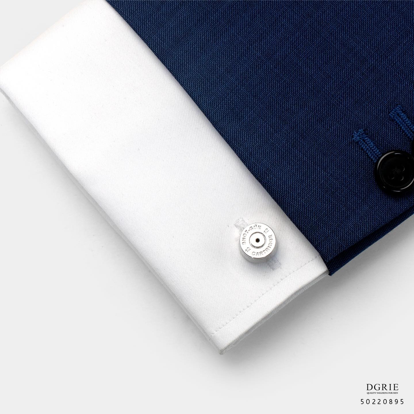 คัฟลิงค์สีเงิน ลายกระสุนปืน Silver Shotgun Cartridge Cufflinks