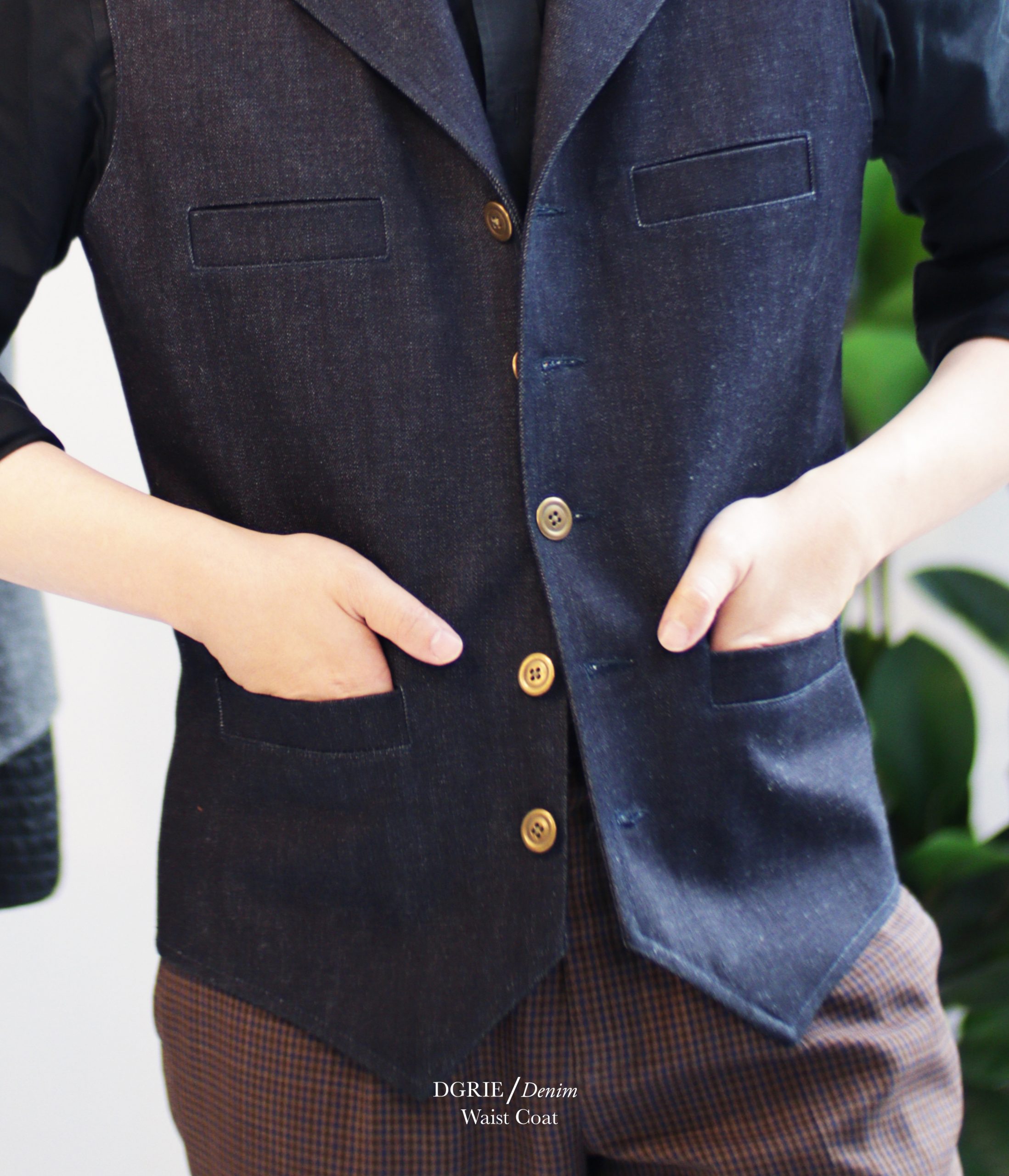ตัดเสื้อกั๊กยีนส์สไตล์ คลาสสิค DGRIE Classic RAW Denim Waistcoat