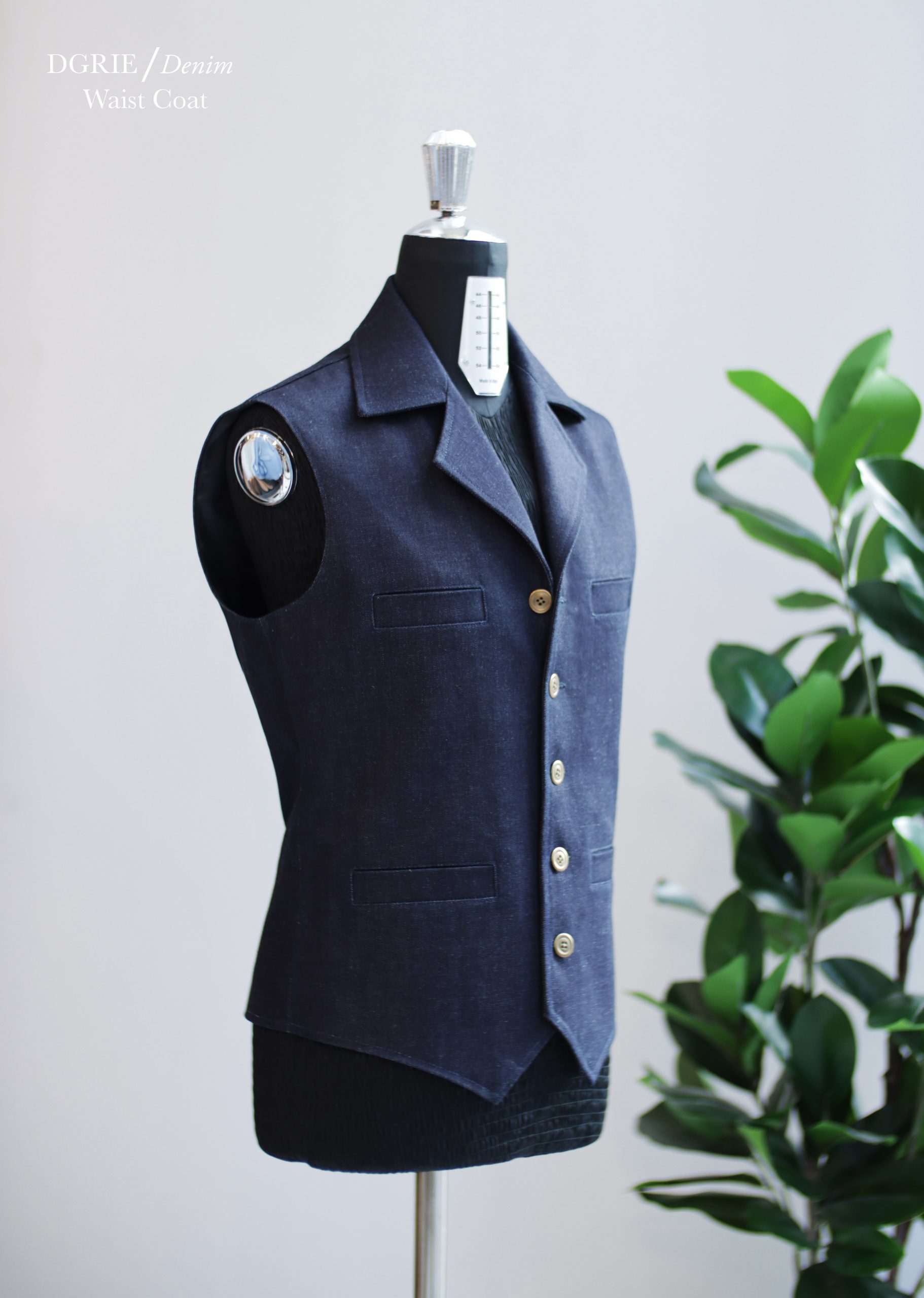 ตัดเสื้อกั๊กยีนส์สไตล์ คลาสสิค DGRIE Classic RAW Denim Waistcoat