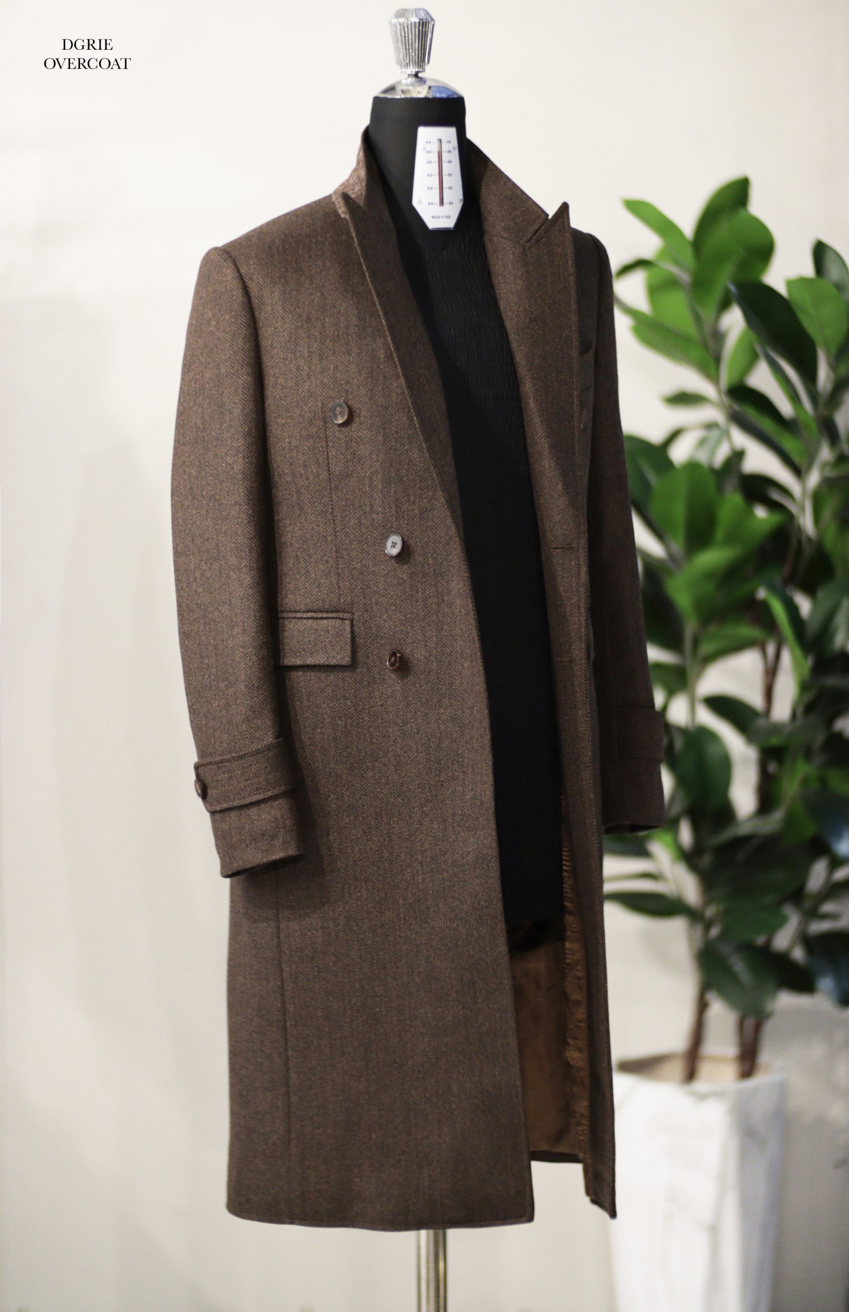 ตัดเสื้อโค้ท กันหนาว DGRIE Drapers Brown Herringbone Overcoat