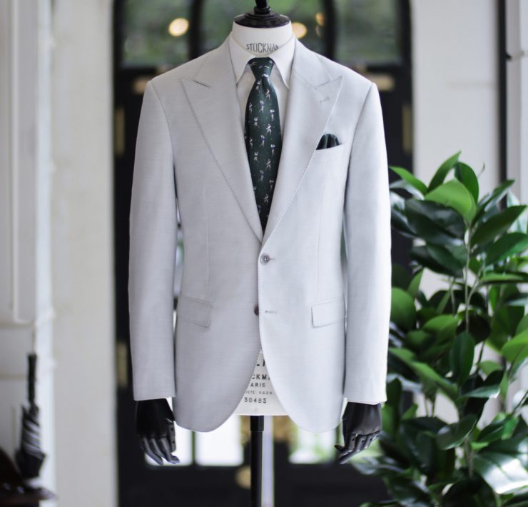 DGRIE ตัดสูท ผ้าไหมอิตาลี Piacenza Silk : S-Light Grey 59% Silk 19 DGRIE ตัดสูท ผ้าไหมอิตาลี Piacenza Silk : S-Light Grey 59% Silk