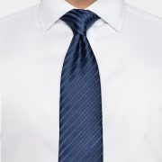 เสื้อเชิ้ตสีขาว ผ้าคอตตอล รุ่นพรีเมี่ยม Exclusive Cotton White Spread Collar Shirt