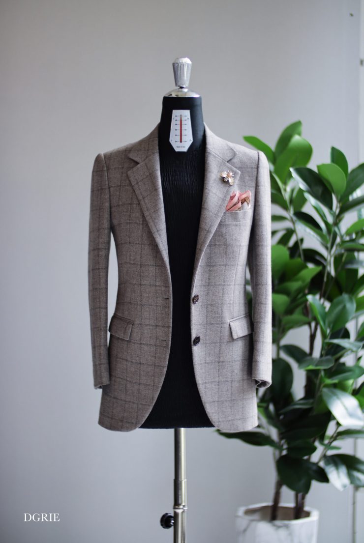 ตัดสูทผู้หญิง Gentle Women Wool Silk Flannel by STYLBILLA