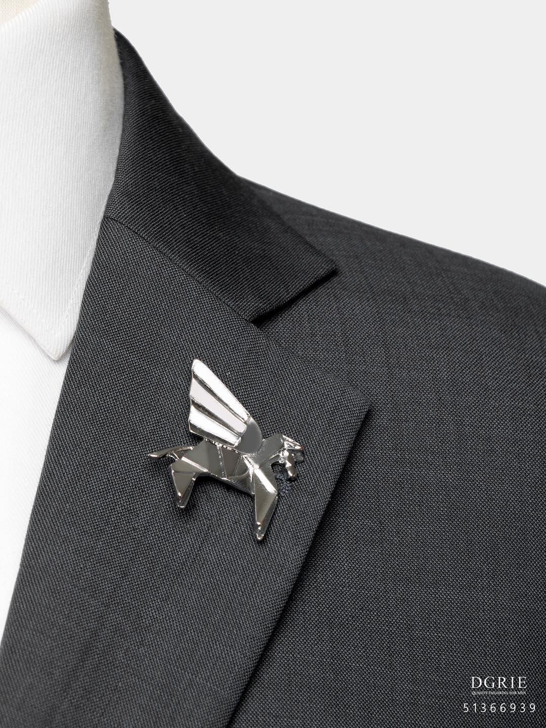 เข็มกลัดม้าเพกาซัส Gold & Silver Pegasus Brooch