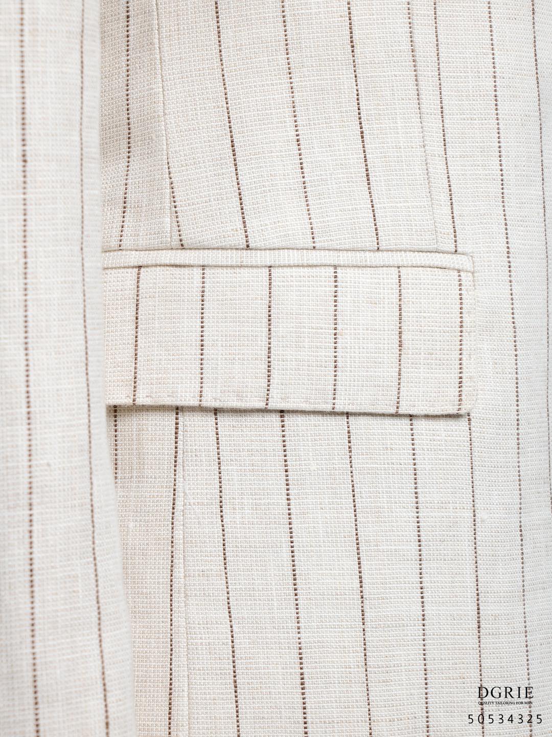 เสื้อสูทลินิน ลายทาง Savana Ivory Chalk Stripe Linen Jacket