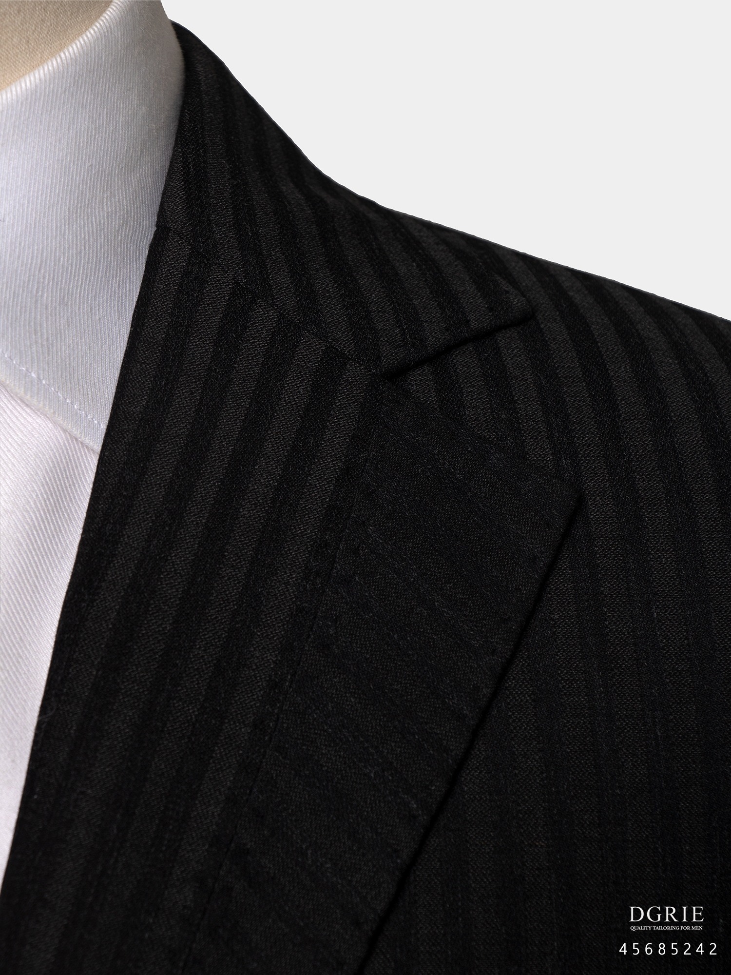 เสื้อสูทสีดำ ดีไซน์พิเศษ Tripe Two Tone Black & Gray - 3 Pocket Jacket