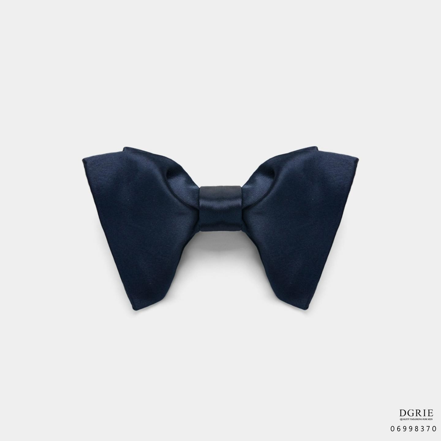 โบว์ไท Imported Luxury Moth Butterfly Silk Bowtie - DGRIE