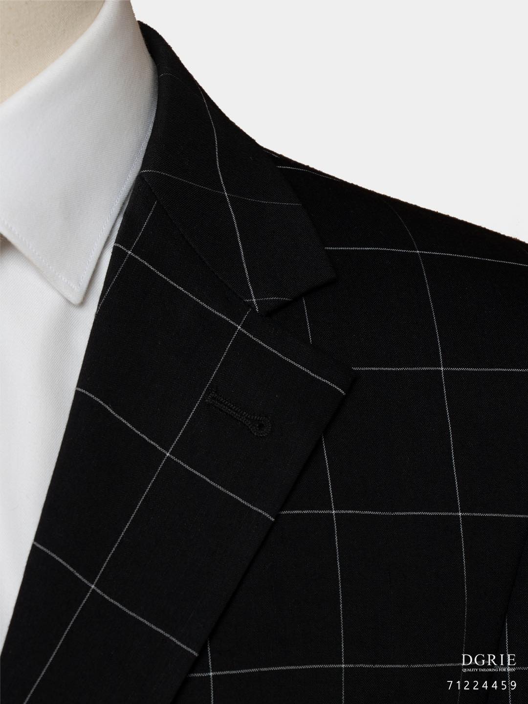 เสื้อสูทสีดำ ตาราง Black W/B Windowpane Wool Cotton Jacket - DGRIE