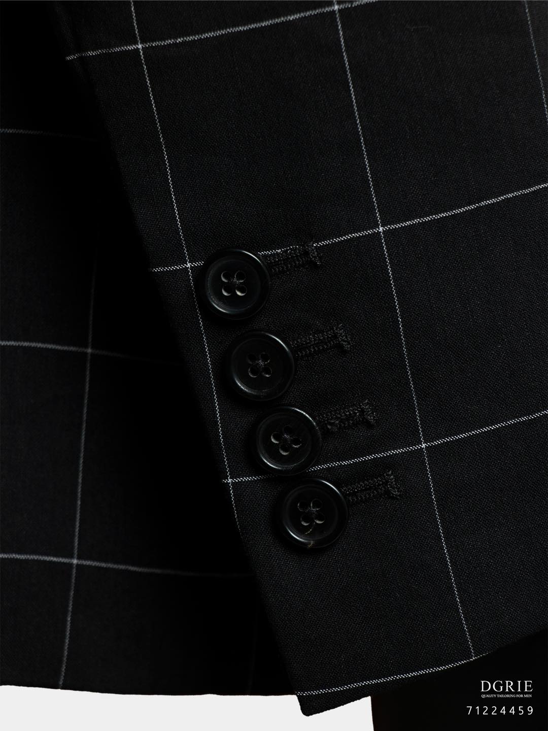 เสื้อสูทสีดำ ตาราง Black W/B Windowpane Wool Cotton Jacket - DGRIE