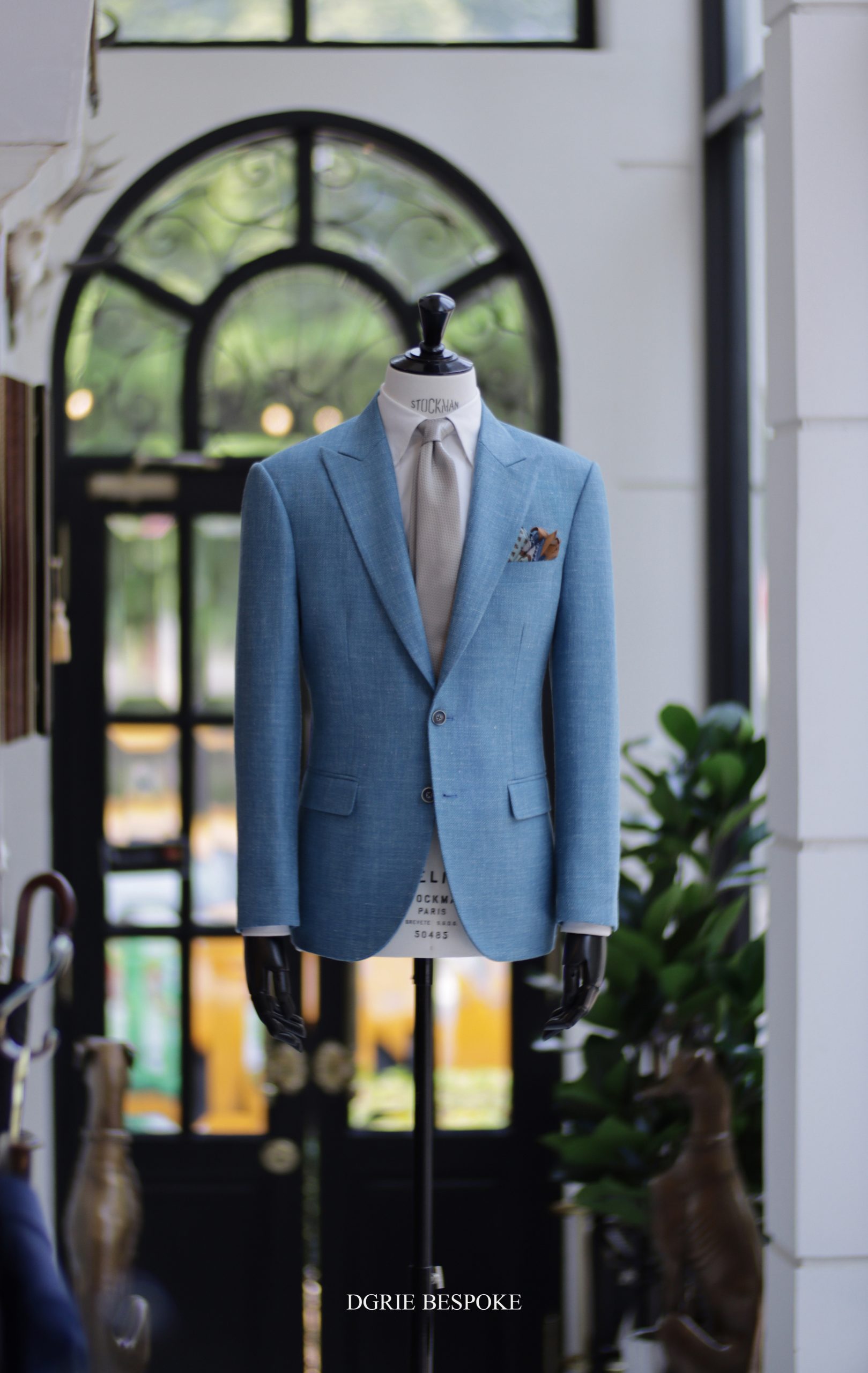 ร้านตัดสูท สีฟ้าผ้า ลินิน-ซิลค์ Blue Wool Linen Silk Suit